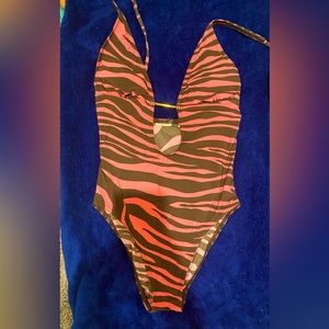 💎 One Piece Swimsuit 💎